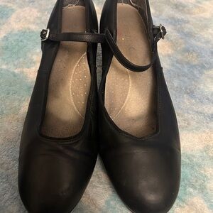 Capezio tap shoes
